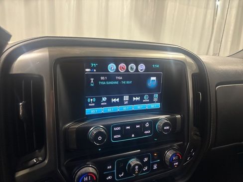 Used 2019 Chevrolet Silverado 2500 LTZ w/ Duramax Plus Package image 18