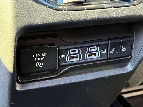 Certified 2023 Jeep Grand Cherokee Limited image 14