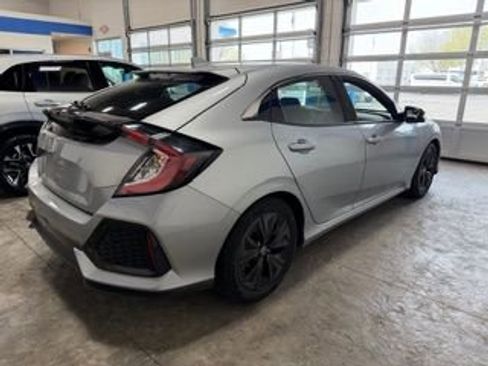 Used 2019 Honda Civic EX image 9