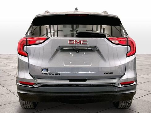 Used 2021 GMC Terrain SLT w/ Elevation Edition AWD/4WD image 4