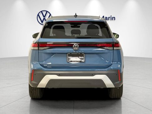 New 2026 Volkswagen Tiguan SE FWD image 4