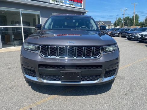 Used 2023 Jeep Grand Cherokee L Limited AWD/4WD image 2