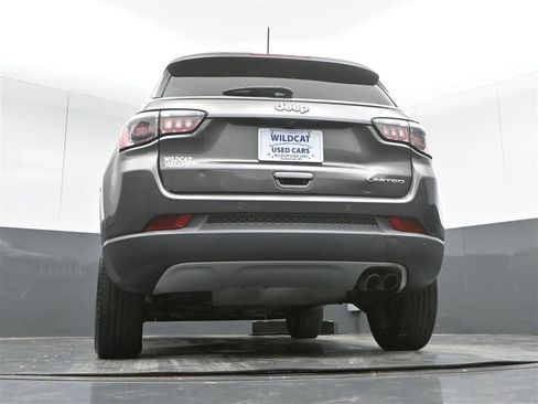 Used 2021 Jeep Compass Limited FWD image 30