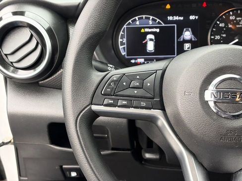 Certified 2021 Nissan Kicks SV image 15