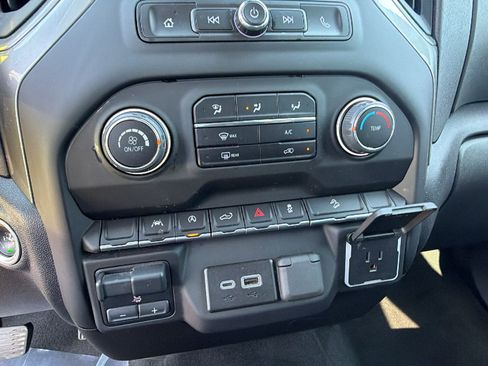 Used 2024 Chevrolet Silverado 1500 Custom Trail Boss w/ LPO, Dark Essentials Package AWD/4WD image 31