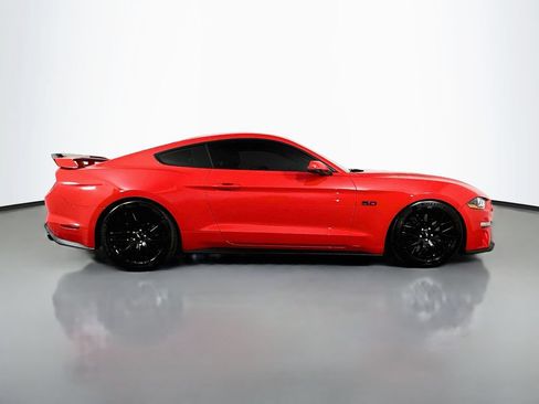 Used 2019 Ford Mustang GT Premium w/ GT Performance Package RWD image 9