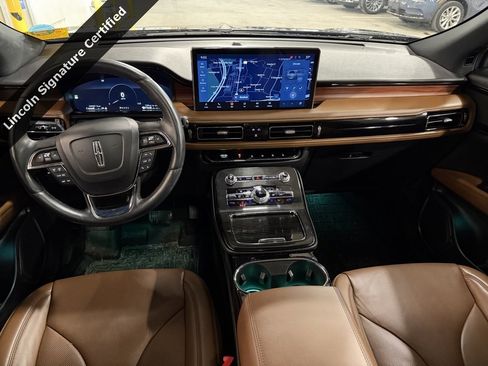 Certified 2023 Lincoln Nautilus Reserve image 31