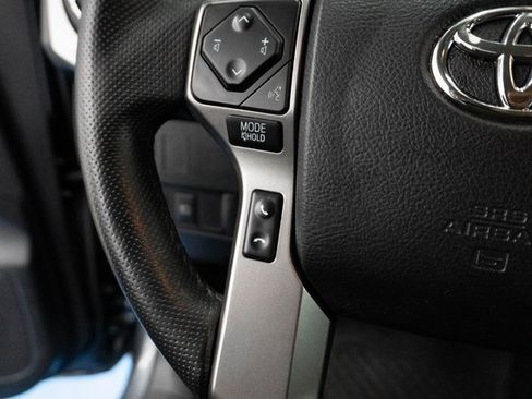 Used 2022 Toyota Tacoma SR5 w/ Technology Package image 20