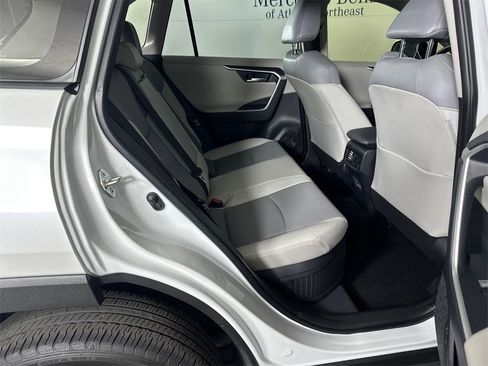Used 2023 Toyota RAV4 Limited image 15