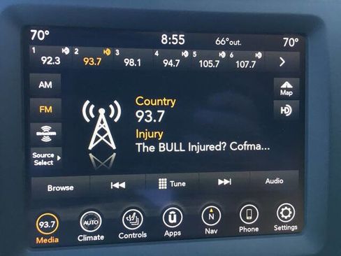 Used 2023 Jeep Cherokee Altitude Lux image 19