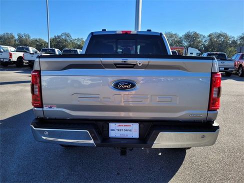 Used 2022 Ford F150 XLT w/ Equipment Group 302A High image 9