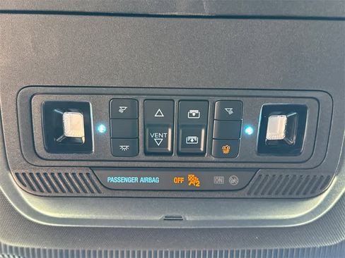 Used 2025 Ford Explorer Platinum w/ Ultimate Package image 35