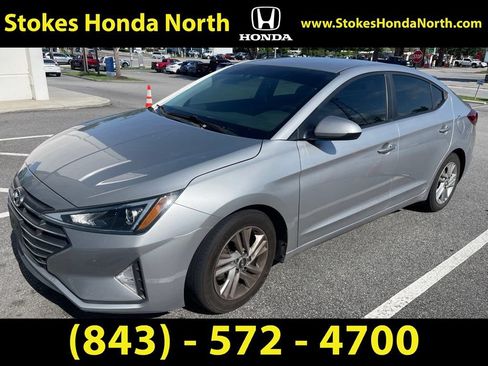 Used 2020 Hyundai Elantra SEL FWD image 2
