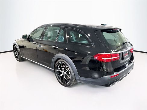 Used 2021 Mercedes-Benz E 450 4MATIC All-Terrain Wagon image 30