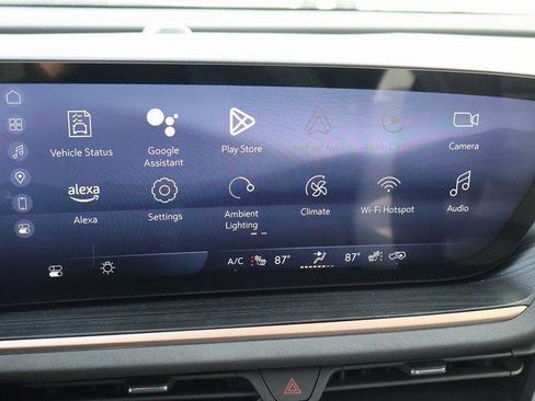 New 2025 Buick Envision Sport Touring image 21