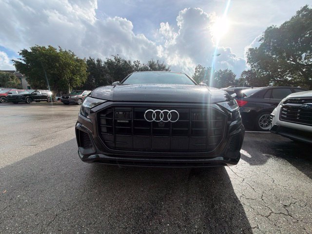 Used 2020 Audi Q8 Prestige w/ Prestige Package AWD/4WD image 6