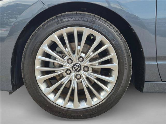 Used 2020 Toyota Avalon Limited w/ Advanced Safety Package FWD image 24