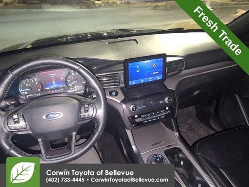 Used 2020 Ford Explorer XLT w/ Equipment Group 202A image 12