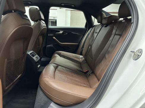 Used 2019 Audi A4 2.0T Premium w/ Convenience Package image 13