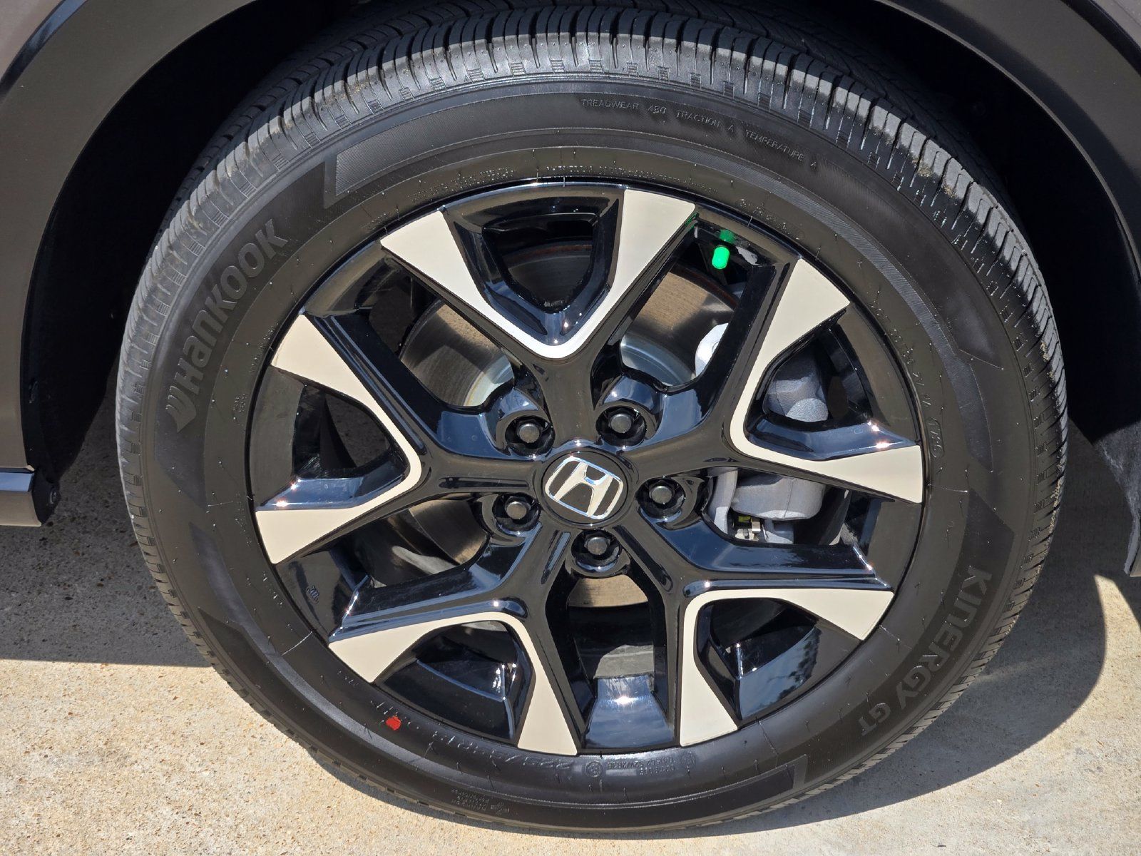 Used 2027 Honda HR-V EX-L image 7