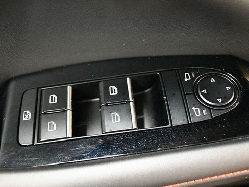 Used 2024 MAZDA MAZDA3 s AWD/4WD image 59