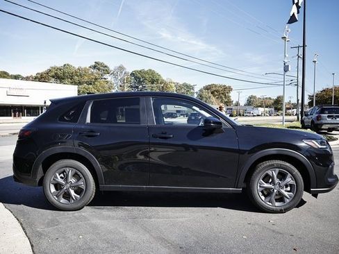 New 2026 Honda HR-V LX image 14