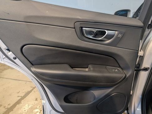 Used 2023 Volvo XC60 B5 Ultimate w/ Climate Package image 20