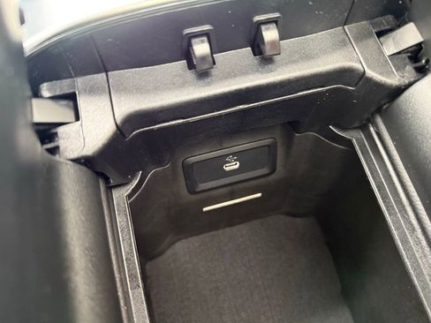 New 2026 Mercedes-Benz GLC 300 4MATIC image 30