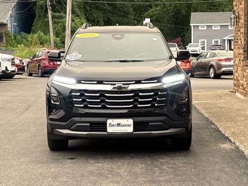 Used 2025 Chevrolet Equinox LT w/ Convenience Package II AWD/4WD image 8