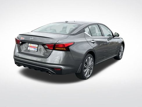 New 2025 Nissan Altima 2.5 SL image 5