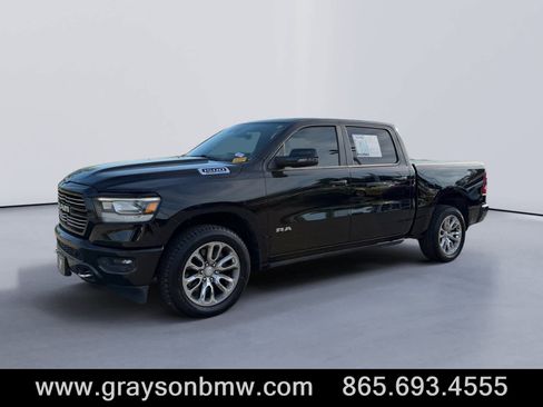 Used 2023 RAM 1500 Laramie AWD/4WD image 7