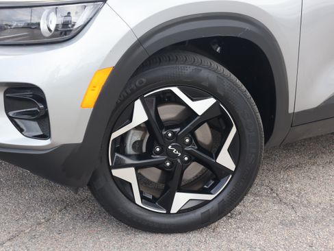 Used 2024 Kia Seltos EX AWD/4WD image 26