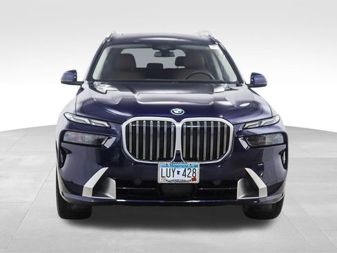 Certified 2024 BMW X7 xDrive40i image 8
