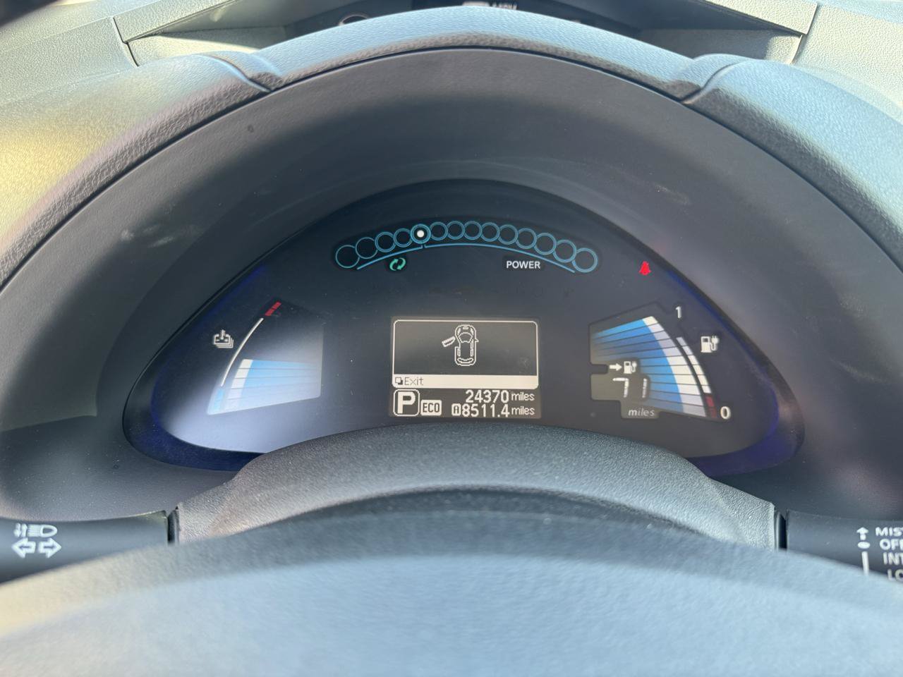 Used 2016 Nissan Leaf SL w/ Premium Package FWD image 29