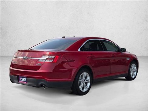 Used 2013 Ford Taurus SEL FWD image 5