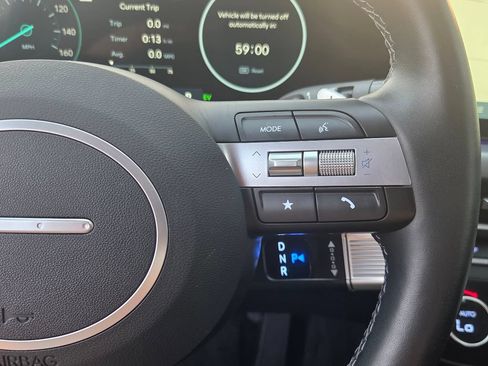 Used 2025 Hyundai Sonata Limited FWD image 23
