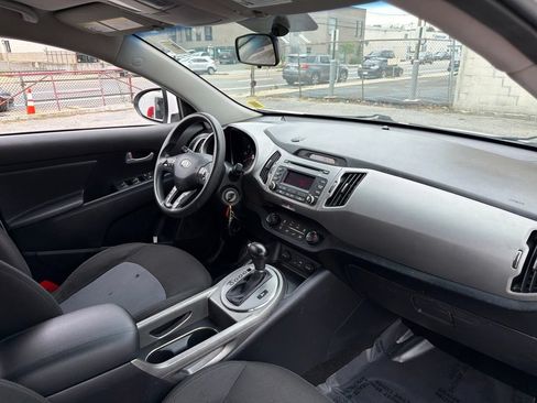 Used 2016 Kia Sportage LX AWD/4WD image 12