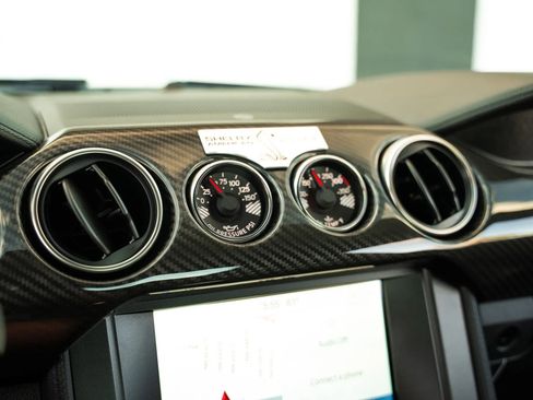 Used 2020 Ford Mustang Shelby GT350R w/ GT350R Equipment Group 920A RWD image 35