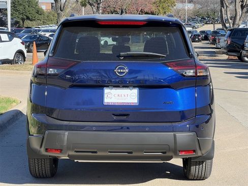New 2026 Nissan Rogue SV image 5