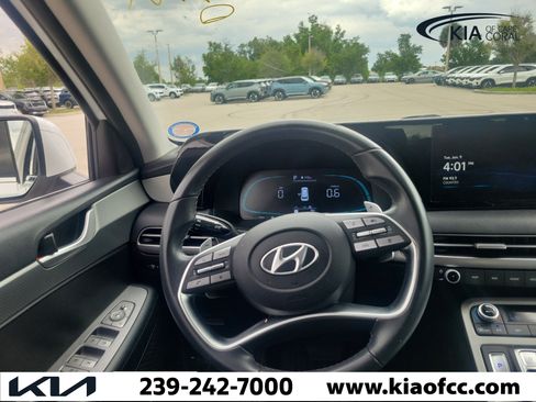 Used 2024 Hyundai Palisade SEL FWD image 22