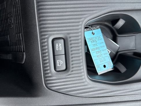 New 2026 Jeep Cherokee Limited image 23