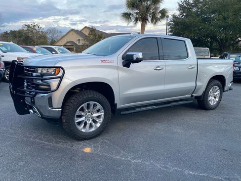 Used 2019 Chevrolet Silverado 1500 LTZ w/ LTZ Premium Package image 1