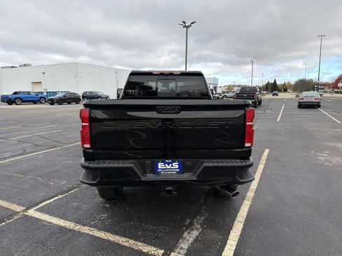 New 2026 Chevrolet Silverado 3500 High Country w/ Midnight Edition image 6