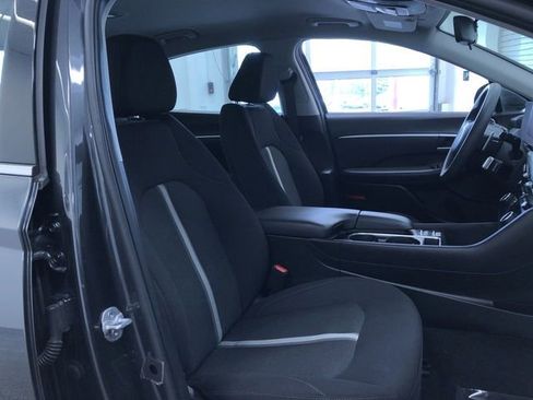Used 2025 Hyundai Sonata SEL FWD image 22