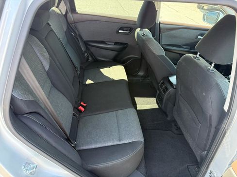 Used 2022 Nissan Rogue SV FWD image 17