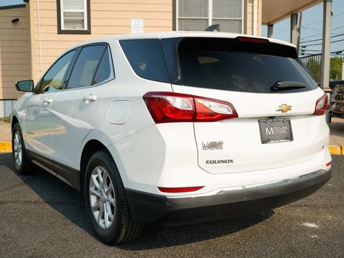 Used 2020 Chevrolet Equinox LT w/ Driver Convenience Package FWD image 7