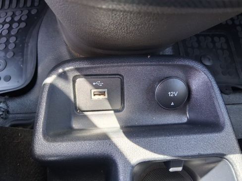 Used 2021 Ford Transit Connect XL FWD image 11
