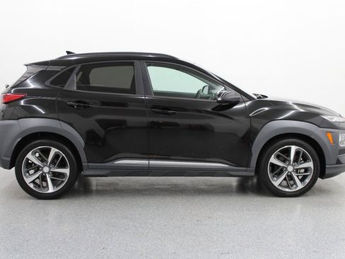 Used 2020 Hyundai Kona Limited FWD image 2