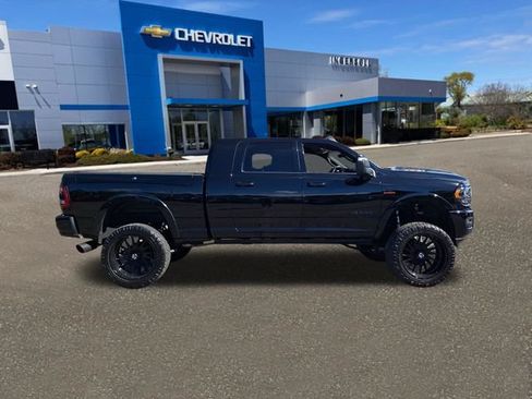 Used 2023 RAM 2500 Limited AWD/4WD image 28