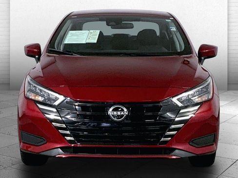Used 2025 Nissan Versa SV FWD image 2